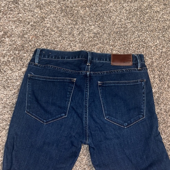 Madewell Jeans - Dark Wash - 27 x 32 - Picture 2 of 5
